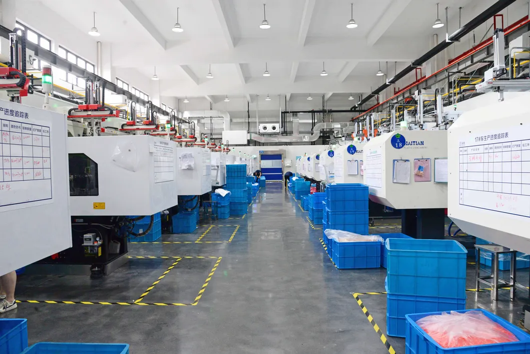 1oz Refillable Deodorant Stick PCR Plastic Empty Bottle for Skincare Packaging