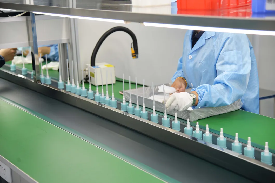 1oz Refillable Deodorant Stick PCR Plastic Empty Bottle for Skincare Packaging