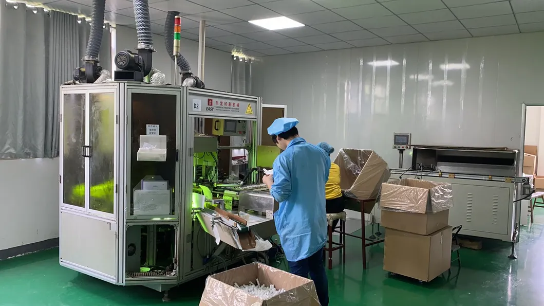 D35 Cosmetic Tube with Ribble Flip Top Cap for Hand Cream, Face Wash Skin Packaging