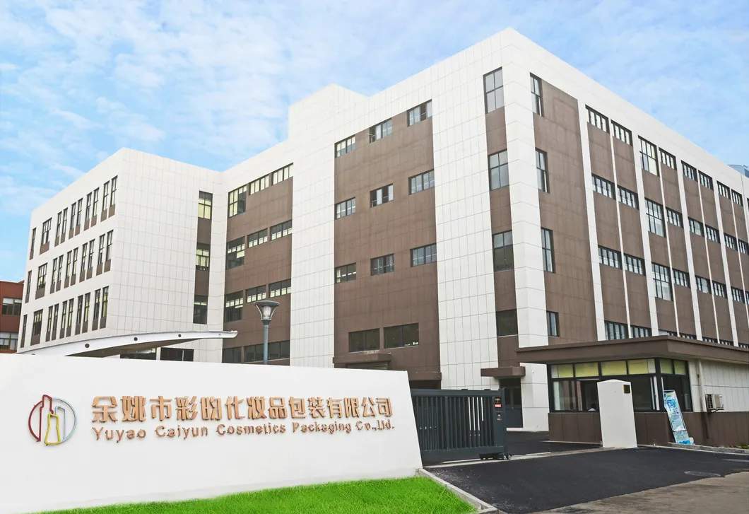 Wholesale Multicolor Vodka Glass Plastic Bottle with Cheap Price