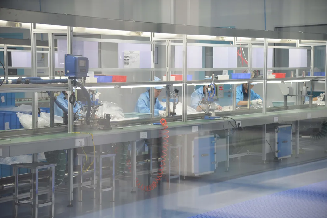 Wholesale Multicolor Vodka Glass Plastic Bottle with Cheap Price