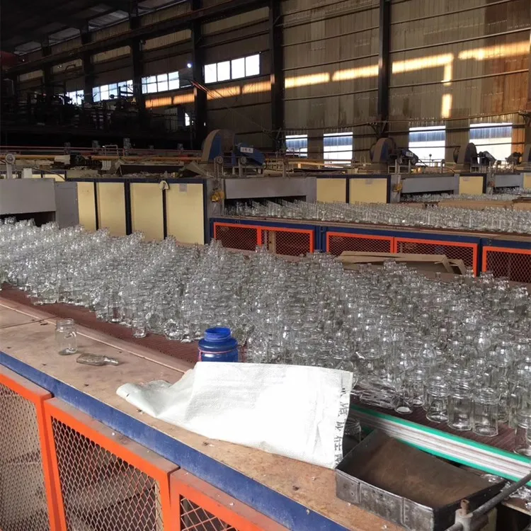 Wide Mouth Empty Clear 100ml 200ml 250ml 300ml 400ml 500ml 650ml Hot Sauce Caviar Honey Jam Jelly Glass Jar with Tinplate Lid